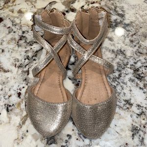Tahari Maddey Golden Dress Shoe